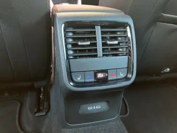 Skoda OCTAVIA RS 1.4 TSI iV LED SHZ KAMERA DAB NAVI