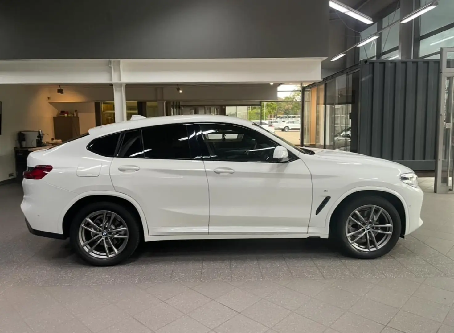 X4  20d xDrive M Sport LED HUD 360Cam LiveCockpi