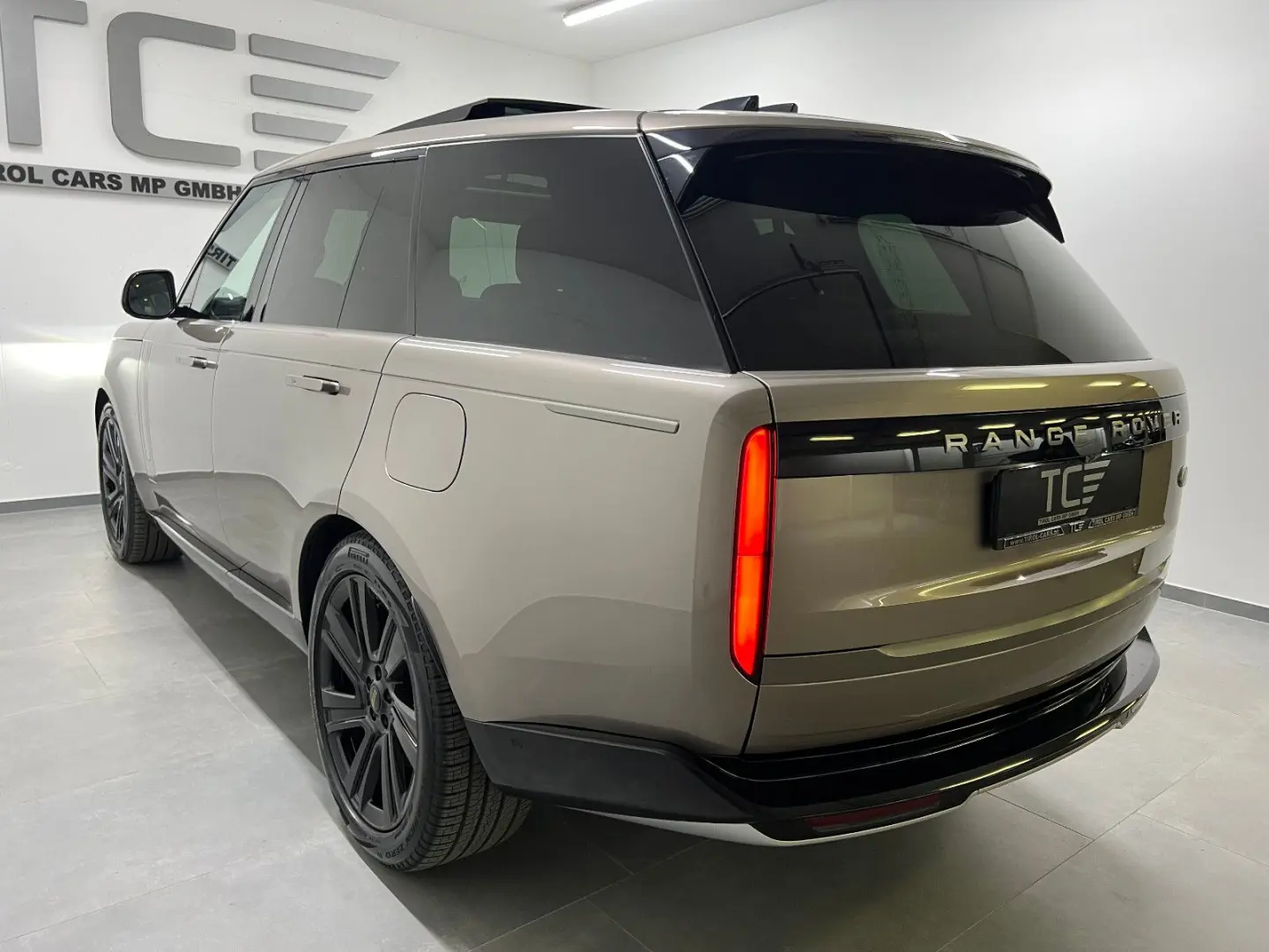 Range Rover 3.0 P440e HSE, Pano, ACC, ...