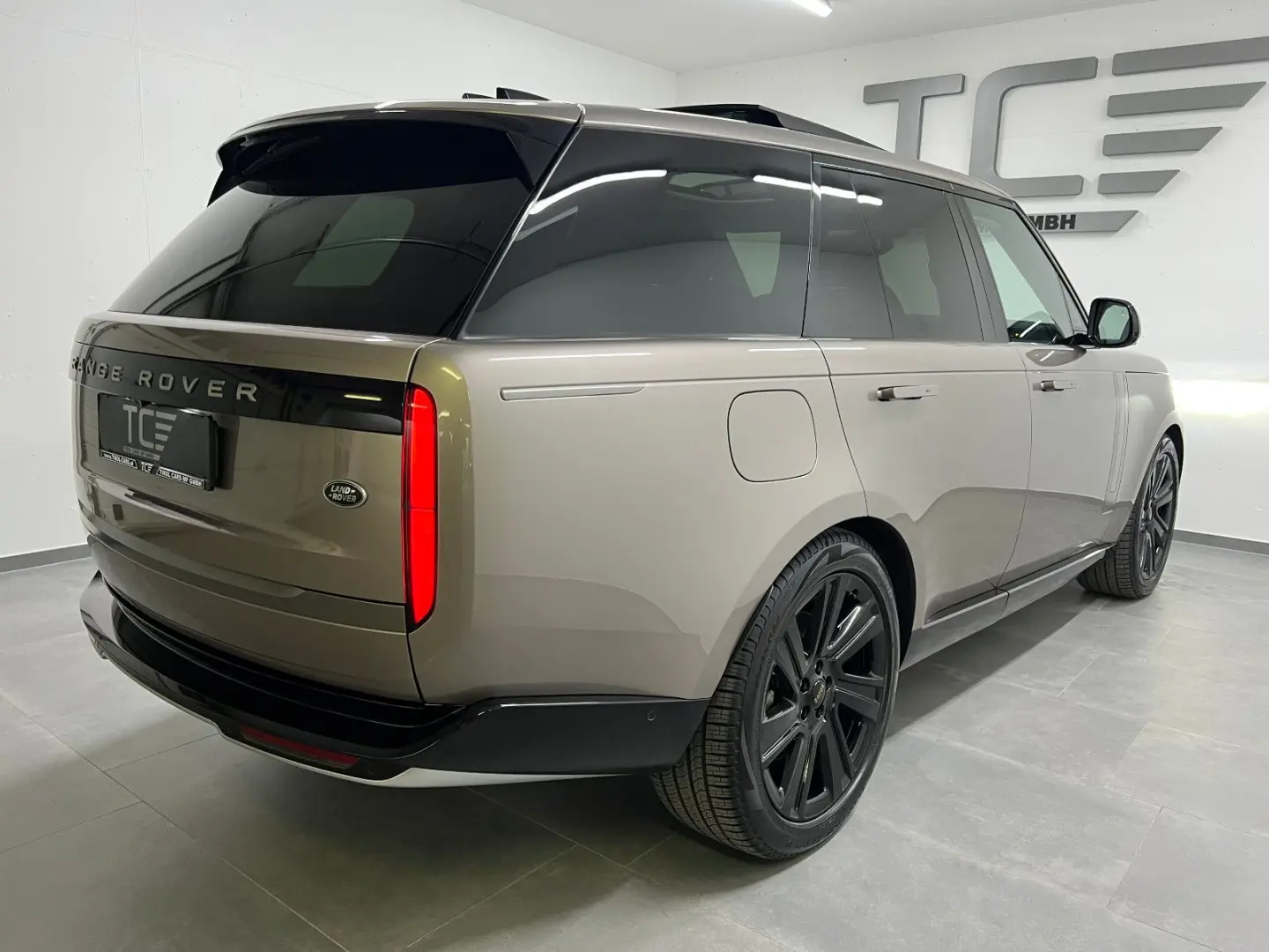 Range Rover 3.0 P440e HSE, Pano, ACC, ...