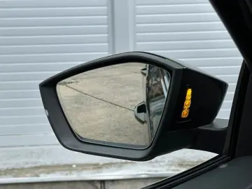 Skoda Octavia RS 245PS  DSG Head-Up KAMERA DCC LM19