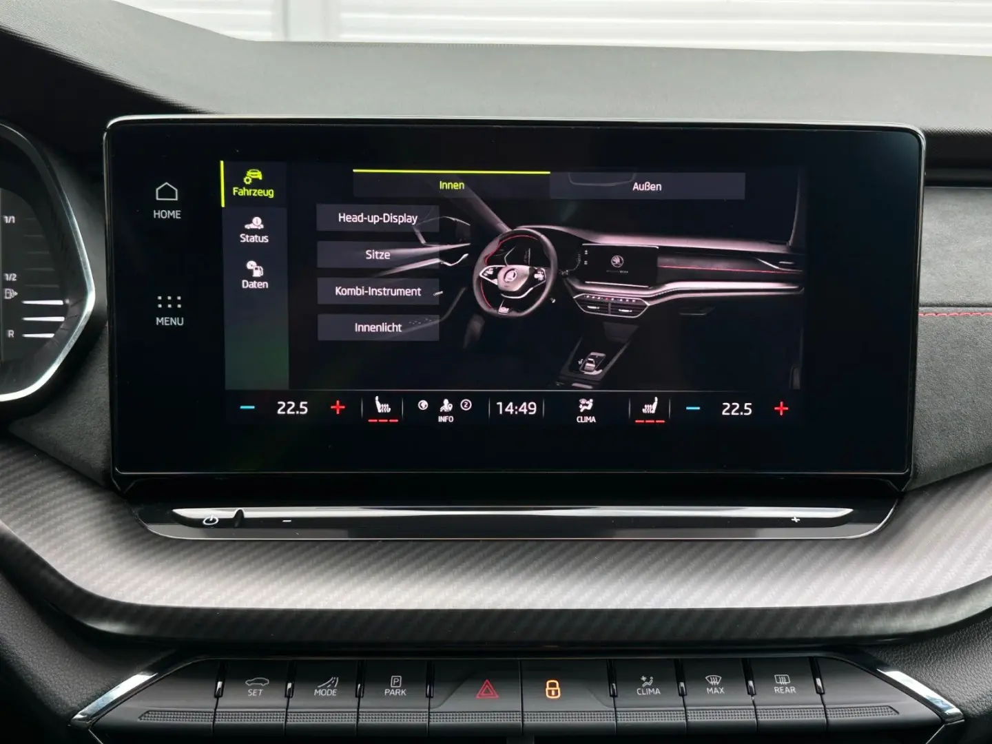Skoda Octavia RS 245PS  DSG Head-Up KAMERA DCC LM19