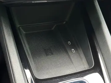 Skoda Octavia RS 245PS  DSG Head-Up KAMERA DCC LM19