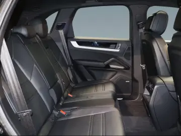 Porsche Cayenne Pano;BOSE;ACC;Luft;14-Wege Sitze