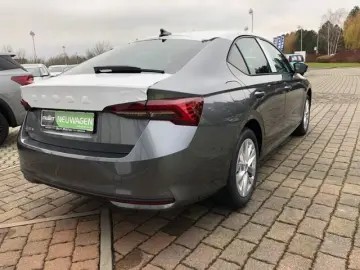 Skoda Octavia Lim. Selection Navi SmartLink Kamera