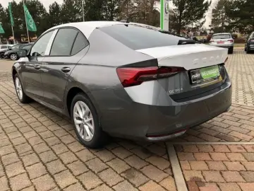 Skoda Octavia Lim. Selection Navi SmartLink Kamera