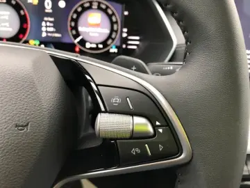 Skoda Octavia Lim. Selection Navi SmartLink Kamera