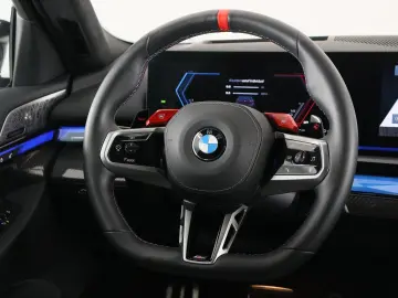 M5 Sedan