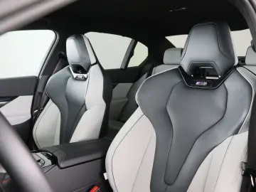 M5 Sedan