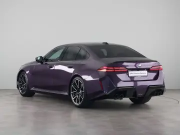 M5 Sedan
