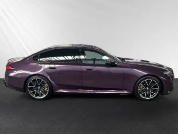 M5 Limousine *Daytonaviolett*|M Driver'sPackage