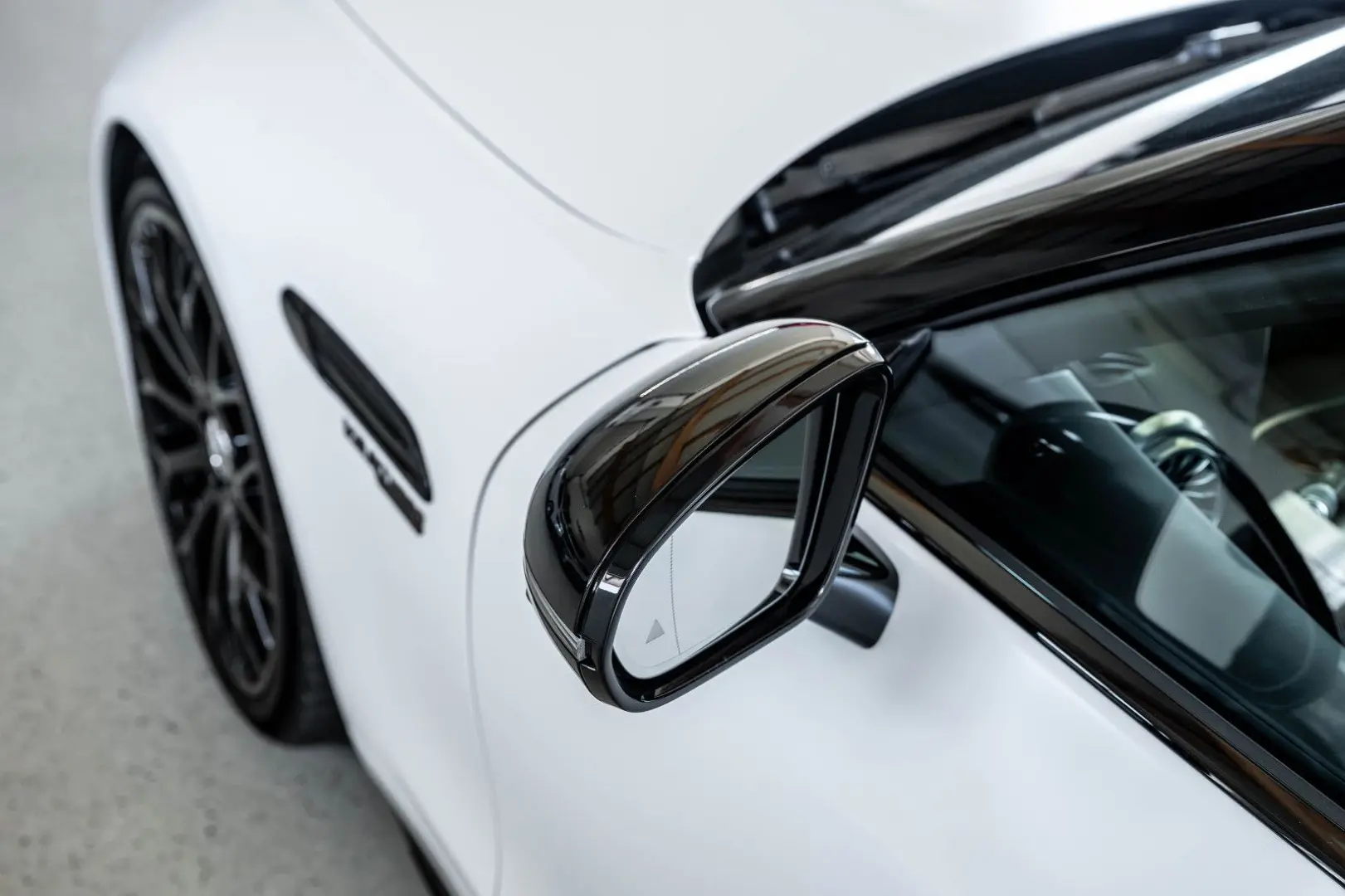SL 63 AMG 4M+ PREM+ MANUF MAGNO NIGHT I+II LIFT
