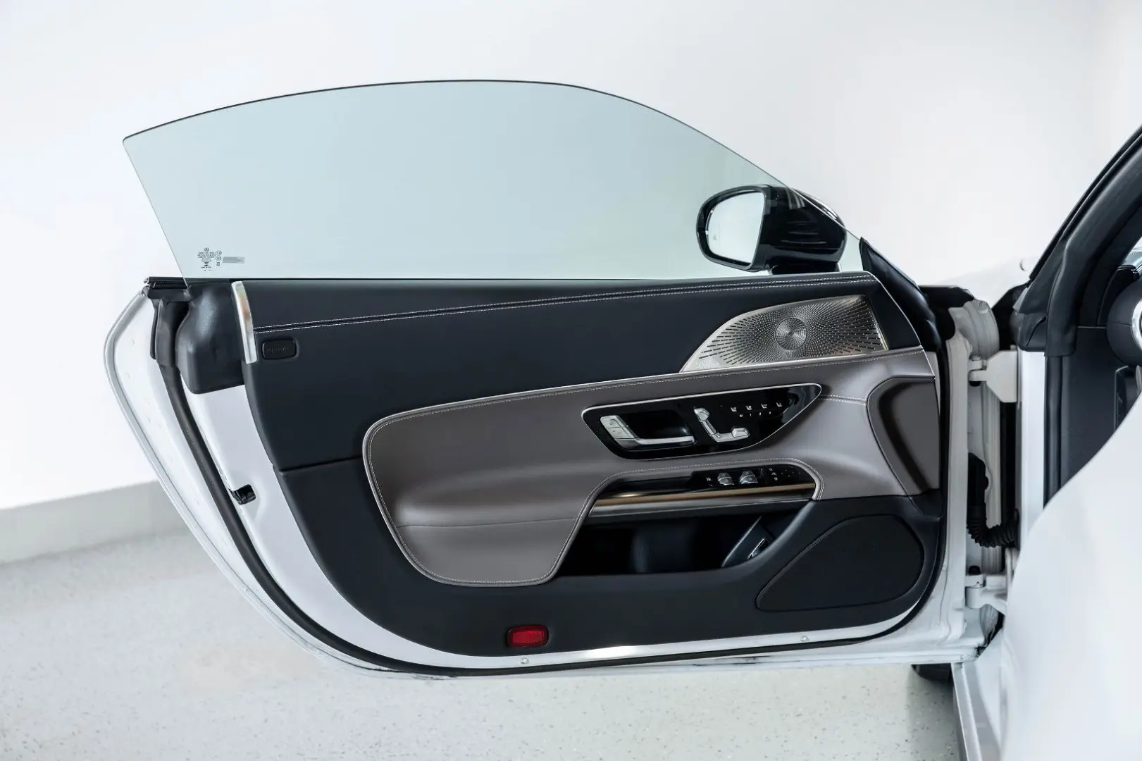 SL 63 AMG 4M+ PREM+ MANUF MAGNO NIGHT I+II LIFT