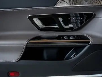 SL 63 AMG 4M+ PREM+ MANUF MAGNO NIGHT I+II LIFT