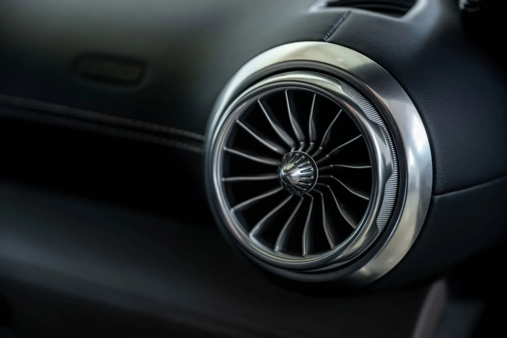 SL 63 AMG 4M+ PREM+ MANUF MAGNO NIGHT I+II LIFT