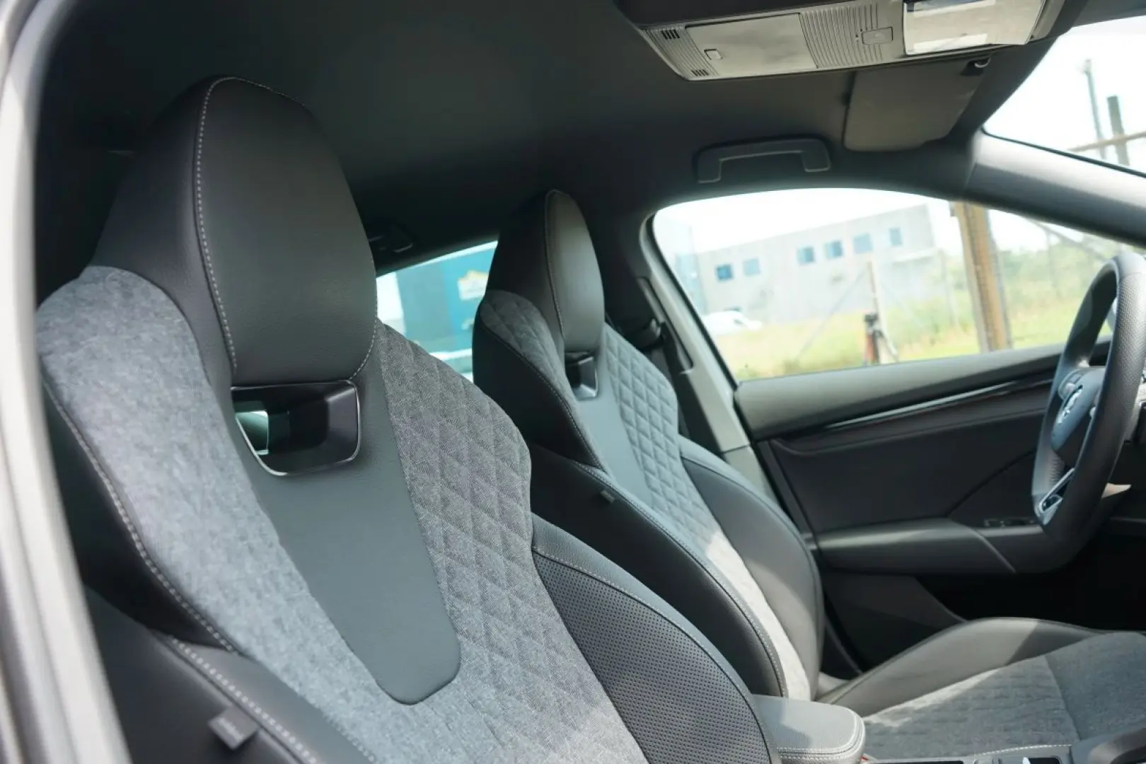Skoda Octavia Limo 1.5 TSI  Sportline ACC Kamera