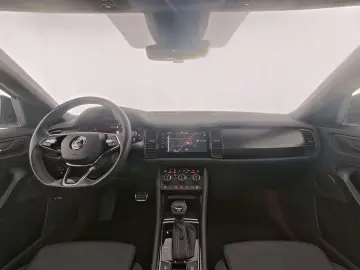 Kodiaq Sportline Pano Nav CarPlay PDC SHZ Kamera