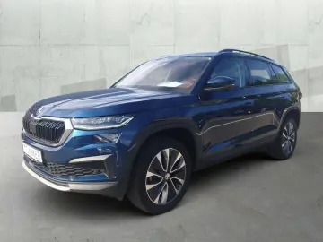Kodiaq 2.0 TDI DSG 4x4 TOUR  PANO  360   MATRIX