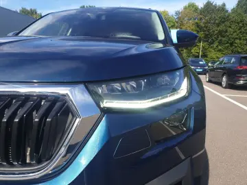 Kodiaq 2.0 TDI DSG 4x4 TOUR  PANO  360   MATRIX