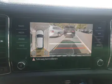 Kodiaq 2.0 TDI DSG 4x4 TOUR  PANO  360   MATRIX