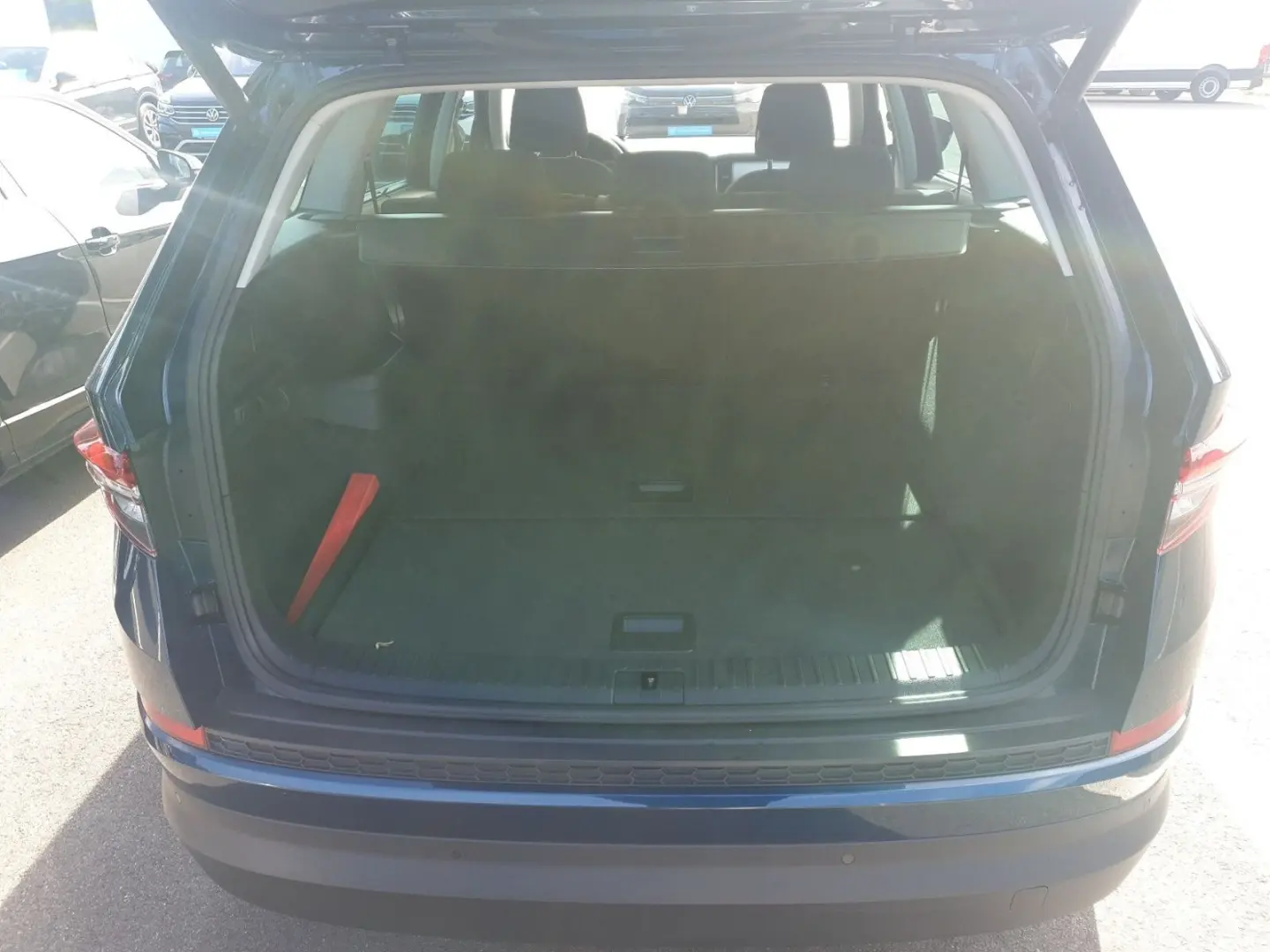 Kodiaq 2.0 TDI DSG 4x4 TOUR  PANO  360   MATRIX