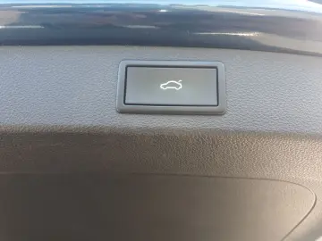 Kodiaq 2.0 TDI DSG 4x4 TOUR  PANO  360   MATRIX
