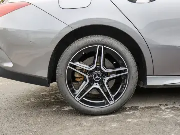 CLA 250 e Coupé AMG-Sport/LED/Pano/Night/Ambi/18