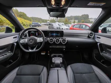 CLA 250 e Coupé AMG-Sport/LED/Pano/Night/Ambi/18