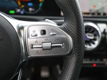 CLA 250 e Coupé AMG-Sport/LED/Pano/Night/Ambi/18