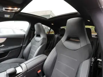 CLA 250 e Coupé AMG-Sport/LED/Pano/Night/Ambi/18