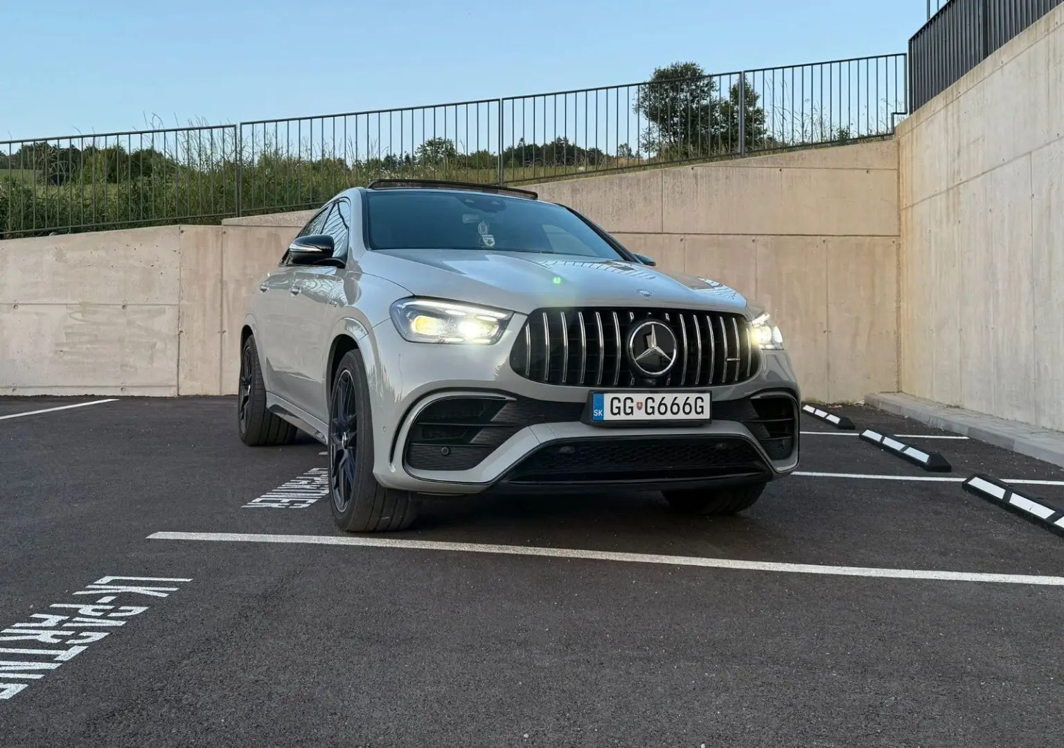 GLE 63 AMG Mercedes-AMG GLE 63 S 4MATIC+ Mer...