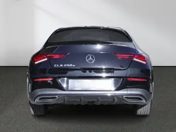 CLA 250 e AMG Night Panorama Sitzheizung LED