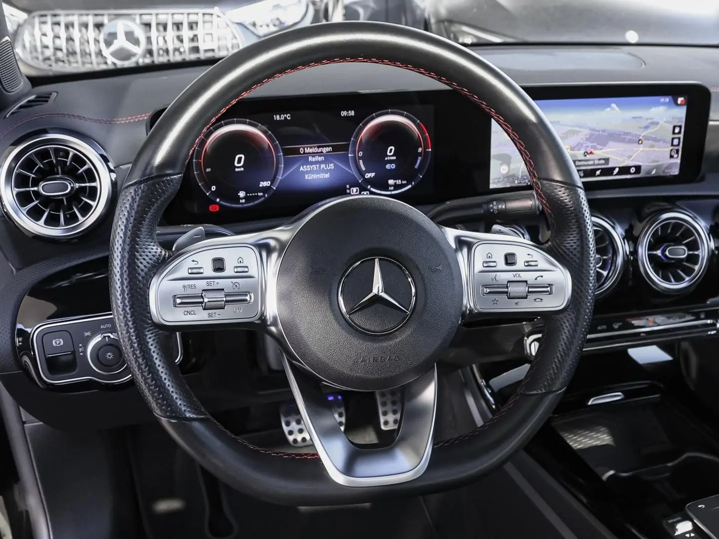 CLA 250 e AMG Night Panorama Sitzheizung LED