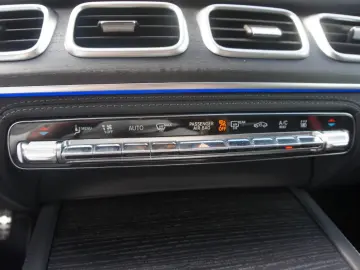 GLE 63 AMG LEDER HUD PANO AHK