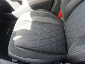GLE 63 AMG LEDER HUD PANO AHK