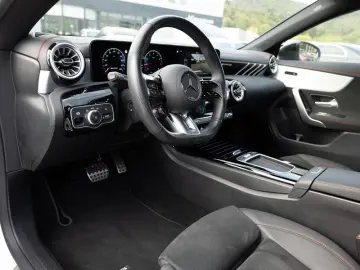 CLA 35 AMG 4M Coupé Premium/Aero/MLB/Pano/Night