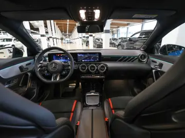 CLA 35 AMG 4M Coupé Premium+ Aero Performance Di