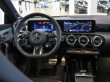 CLA 35 AMG 4M Coupé Premium+ Aero Performance Di