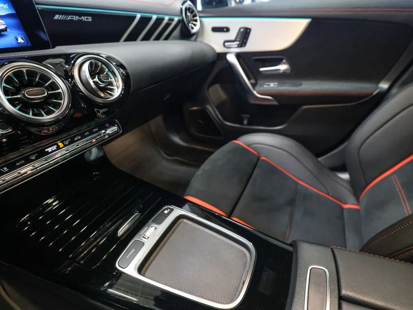 CLA 35 AMG 4M Coupé Premium+ Aero Performance Di