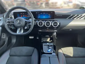 AMG CLA 35 4Matic +PANORAMA+AMG Aerodynamik P. +