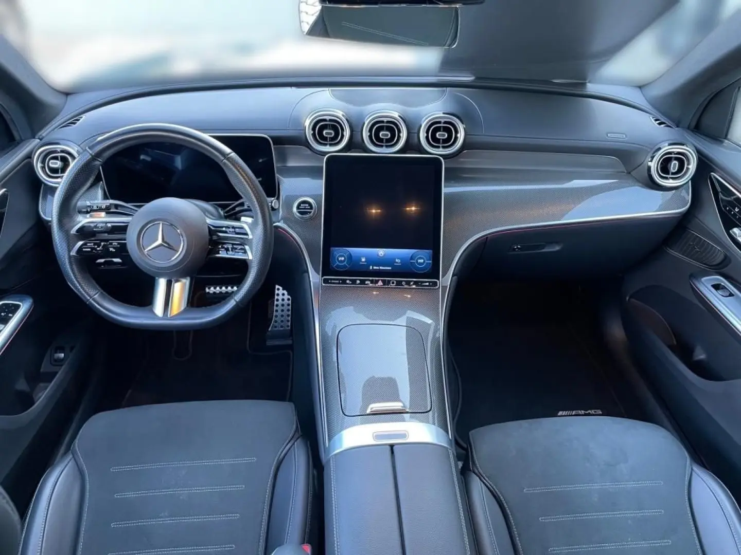 GLC 300 e 4M AMG*AHK*360°KAMERA*DISTR*DIGI-LIGHT