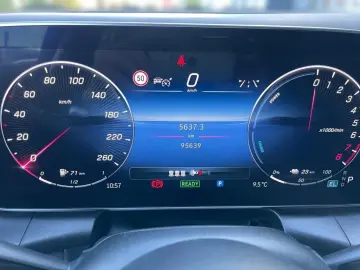 GLC 300 e 4M AMG*AHK*360°KAMERA*DISTR*DIGI-LIGHT