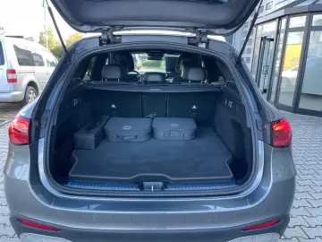 GLC 300 e 4M AMG*AHK*360°KAMERA*DISTR*DIGI-LIGHT