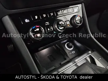 Skoda  2.0TSI 206kW 4x4 DSG L&K NAVI