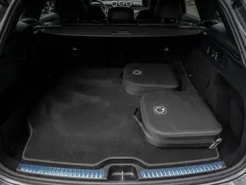 GLC 300 e 4M AMG-L/Massage/Ventilation/360/Burmester/Keyless