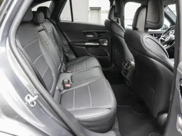 GLC 300 e 4M AMG-L/Massage/Ventilation/360/Burmester/Keyless