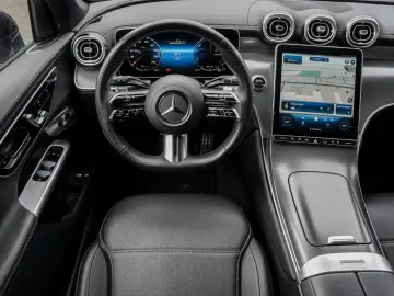 GLC 300 e 4M AMG-L/Massage/Ventilation/360/Burmester/Keyless