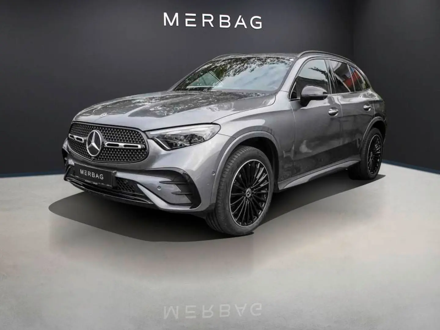 GLC 300 e 4M AMG-L/Massage/Ventilation/360/Burmester/Keyless