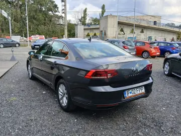 Volkswagen Passat 2.0 TDI Comfortline