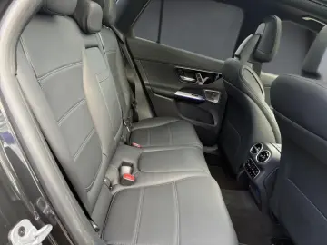 GLC 300 4M AMG/Airmatic/HUD/Burm/Ventil/360/Panoram